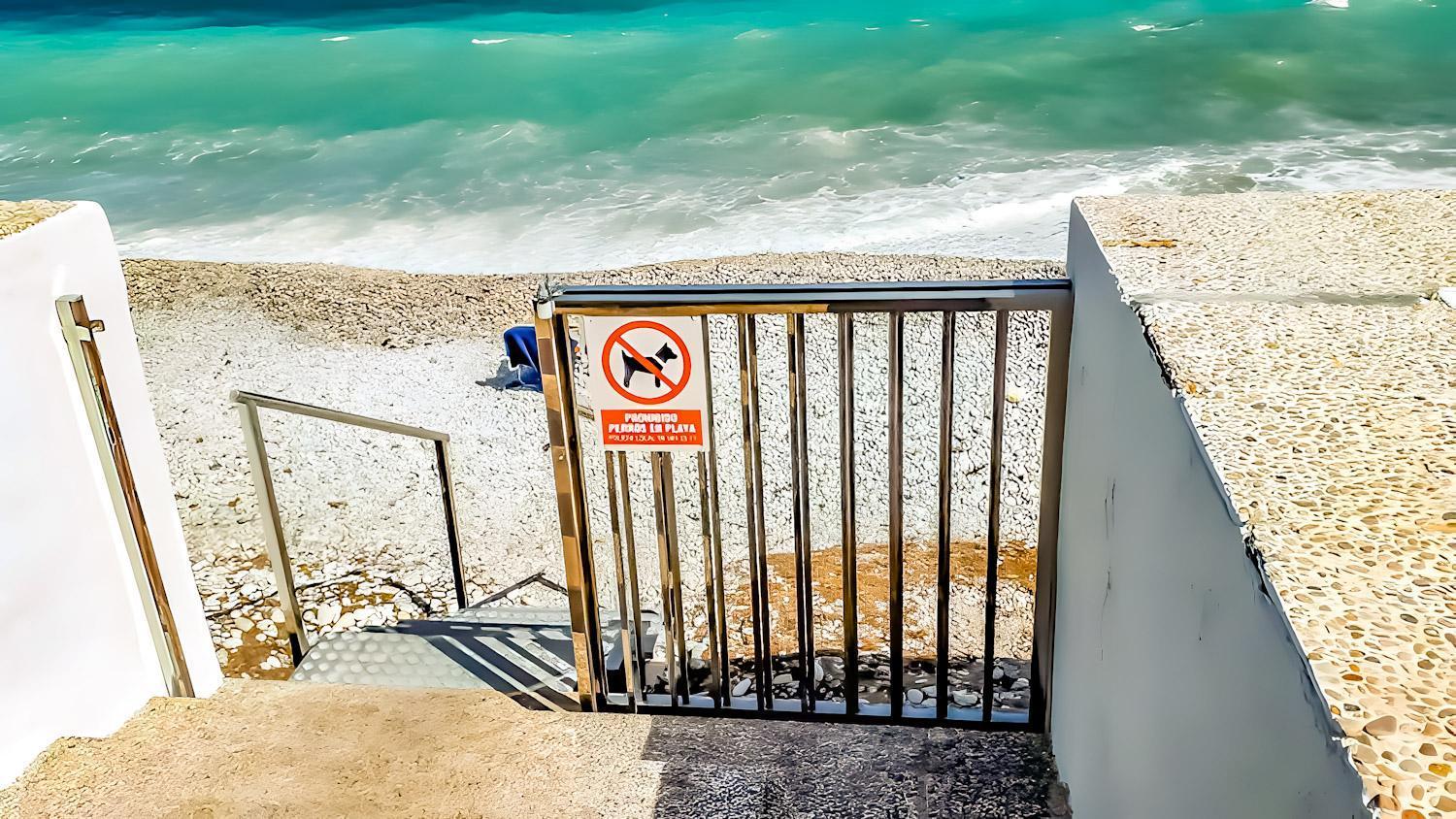 Primera Linea Con Acceso Privado A La Playa